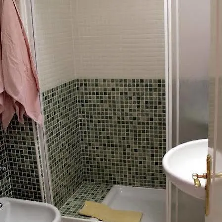 Hotell Alberto 2*